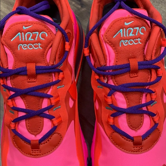 NIKE AIR MAX 270 REACT Mystic Red/Bright Crimson - Picture 12 of 16